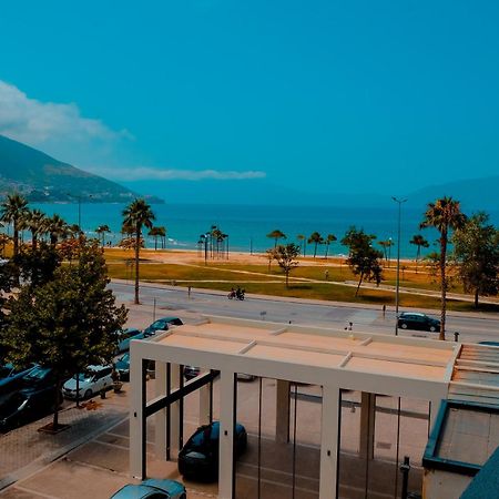 Laid Hotel Vlorë Extérieur photo