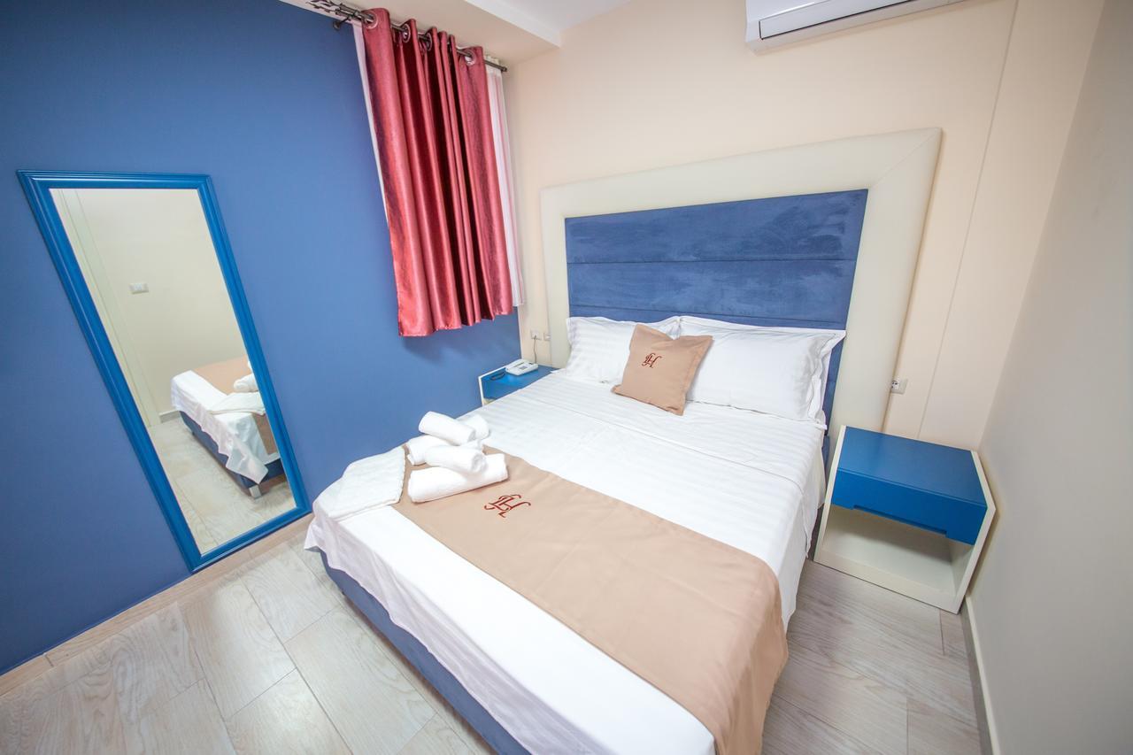 Laid Hotel Vlorë Extérieur photo