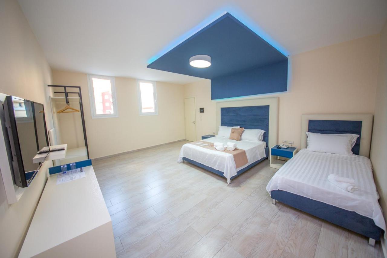 Laid Hotel Vlorë Extérieur photo